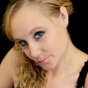 Meet your Posher, Tiana